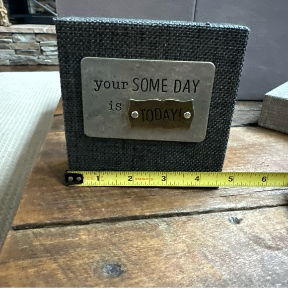 DEMDACO Plaque - Picture 5 of 10